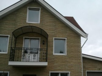 Фасадная панель для наружной отделки каркасного дома